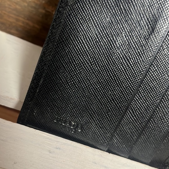 Original Prada Black Saffiano Leather Wallet with Milano logo - Picture 12 of 14